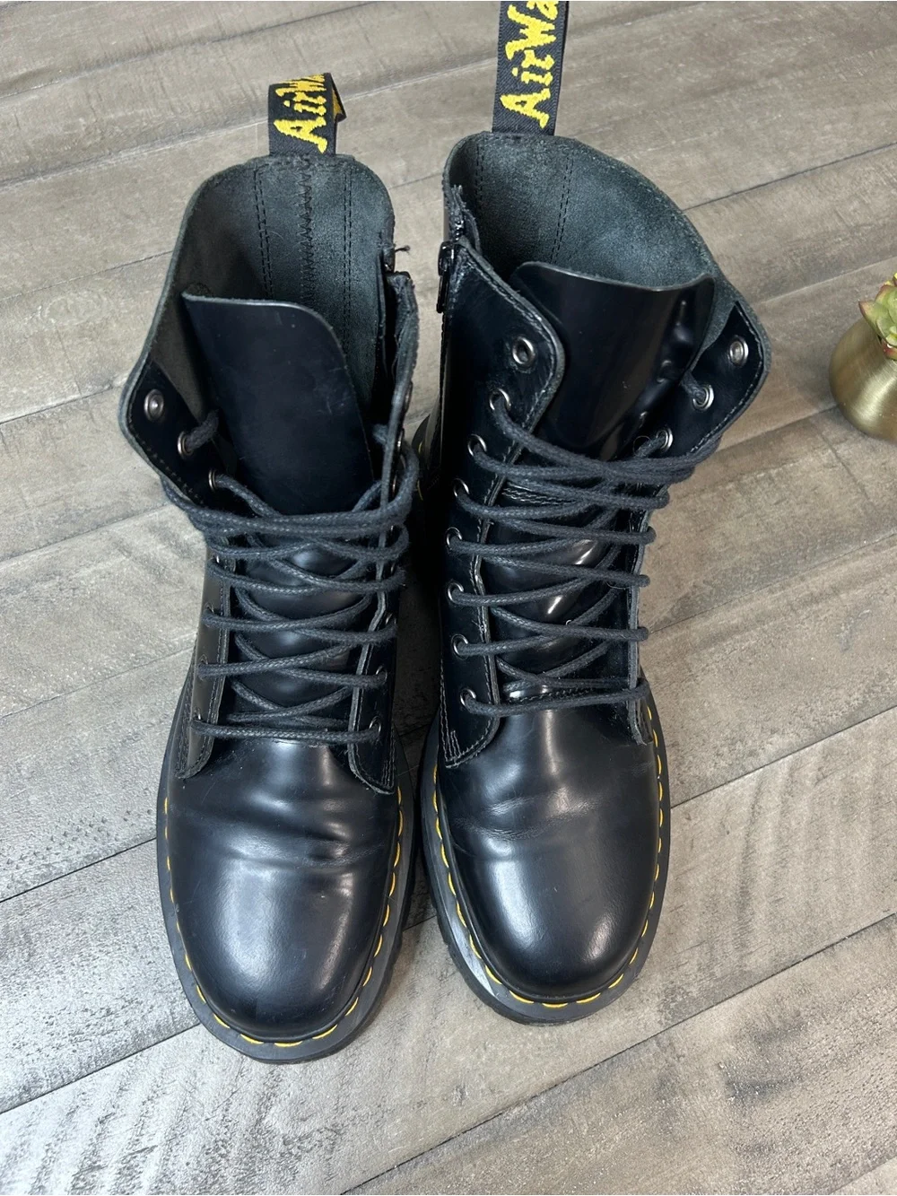 Dr. Martens Jadon Smooth Leather Combat Boots Black 8 Eye Men Size 10